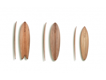 Longboards y tablas cortas hechos de manera artesanal con madera de balsa resistente y sostenible en ECOSURFSHOP.EU